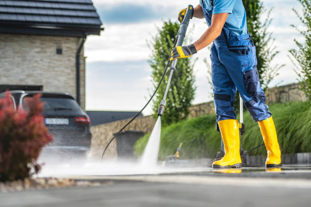 Pressure Washing Contractors in Cave Junction, OR